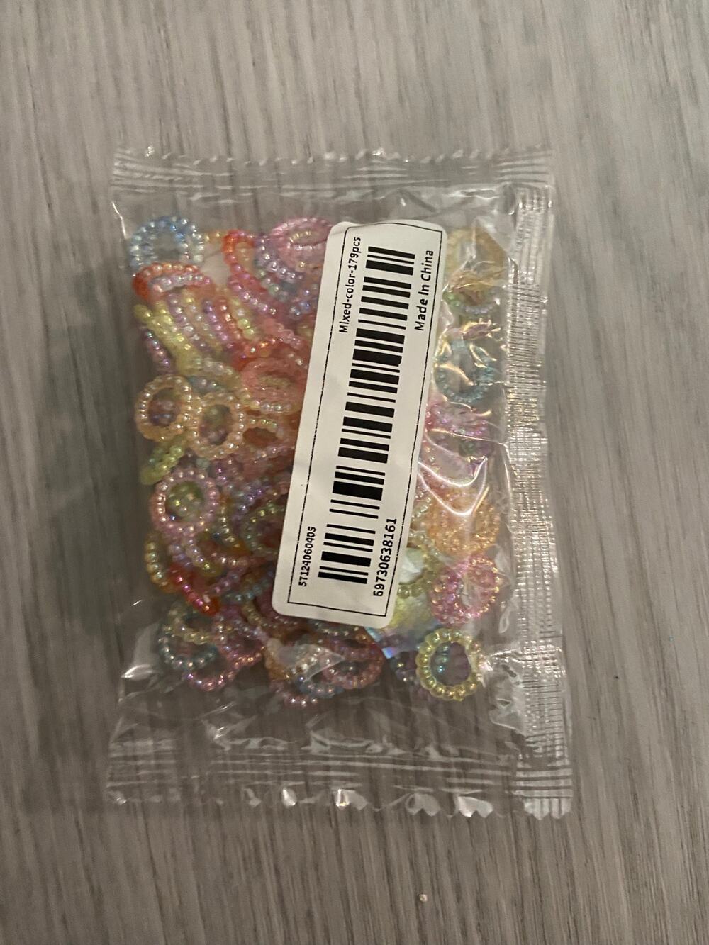 Clear, colorful spacers bag